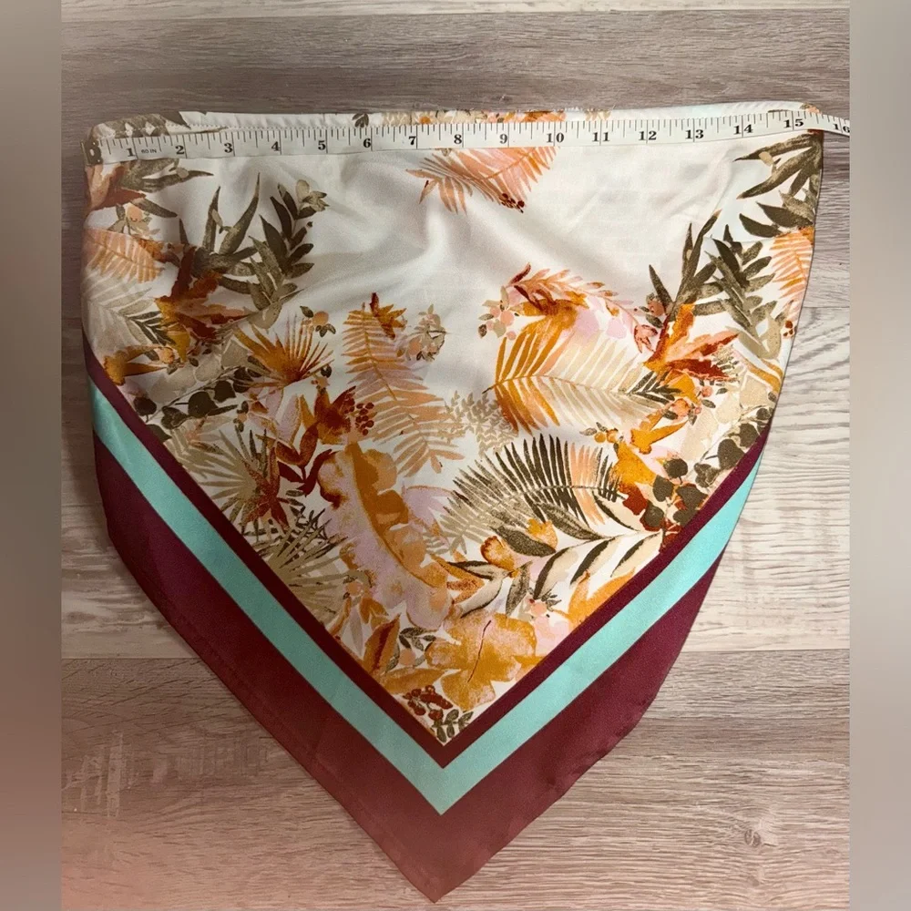 3/$20 wild fable banana top - Picture 3 of 6